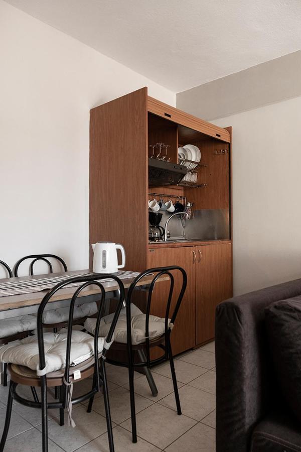 Kalvou Flat Apartment Солун Екстериор снимка