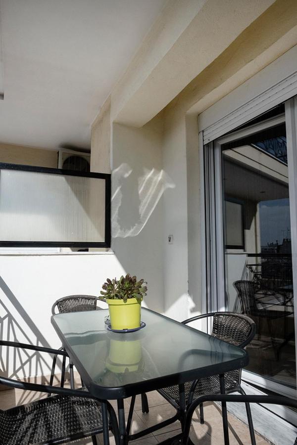Kalvou Flat Apartment Солун Екстериор снимка